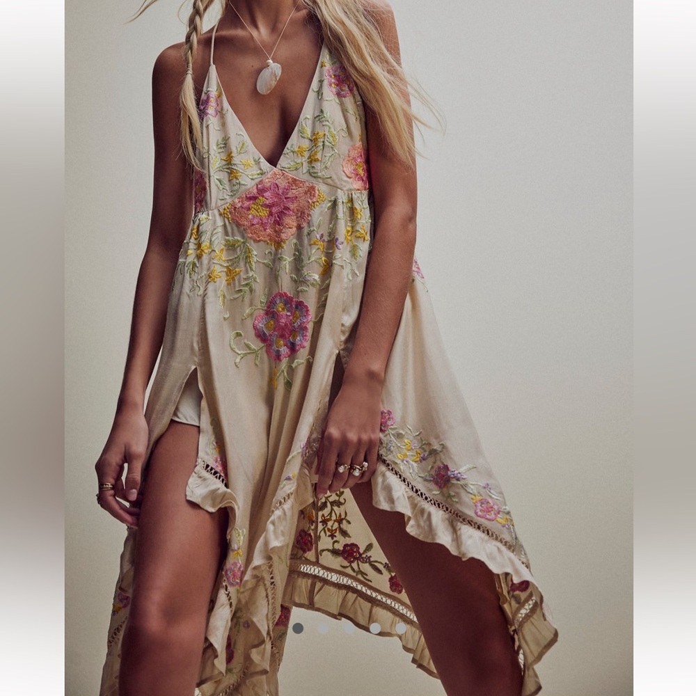 Free People Cream Floral Embroidered V-Neck Tunic